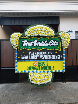 Papan Bunga Duka di Karangawen